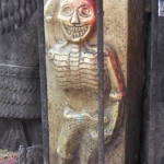 2014.12.15 Bhaktapur 28 Mahakali Temple skeleton ResizeBy Donna Yates CC BY-NC-SA
