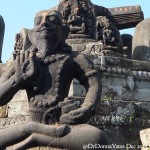 2014.12.15 Bhaktapur 52 Shiva shrines scene ResizeBy Donna Yates CC BY-NC-SA
