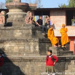 2014.12.15 Bhaktapur 64 Shiva shrine lingam with kids ResizeBy Donna Yates CC BY-NC-SA