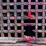 2014.12.15 Bhaktapur 17 Ganesh temple door screen ResizeBy Donna Yates CC BY-NC-SA